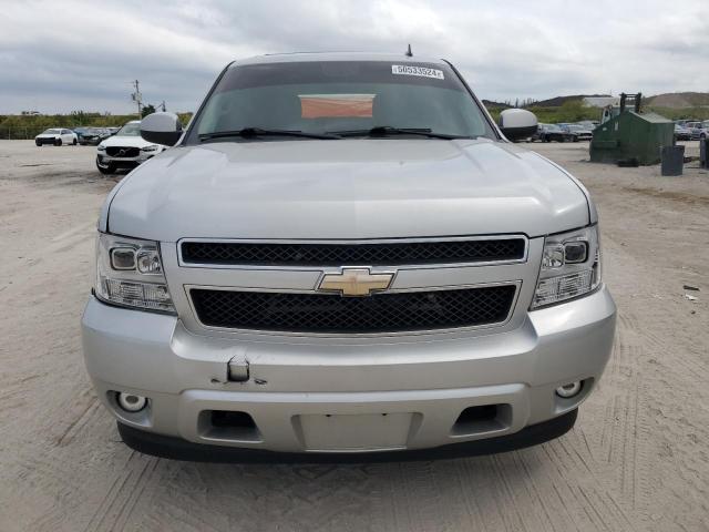 1GNSCBE01BR105205 - 2011 CHEVROLET TAHOE C1500 LT SILVER photo 5