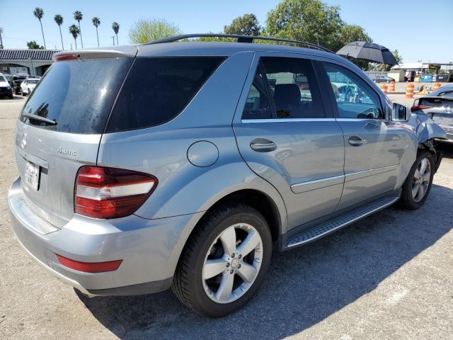 4JGBB8GB3BA645260 - 2011 MERCEDES-BENZ ML 350 4MATIC GRAY photo 3