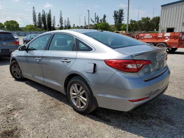 5NPE24AF2FH234324 - 2015 HYUNDAI SONATA se SE SILVER photo 2