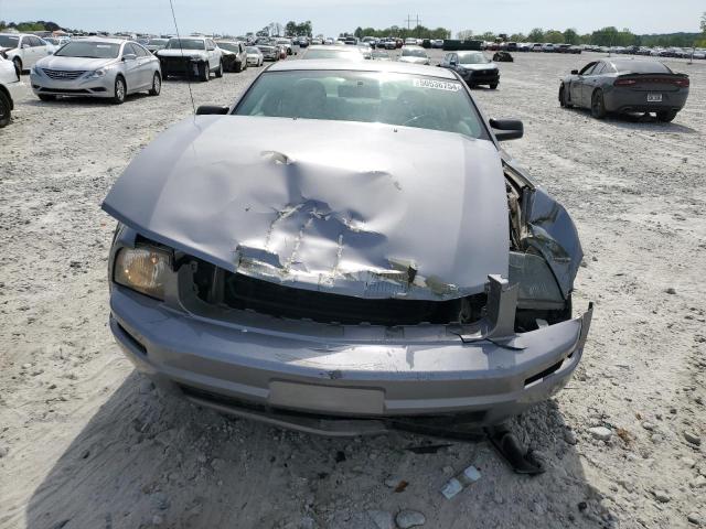 1ZVFT80N575246550 - 2007 FORD MUSTANG GRAY photo 5