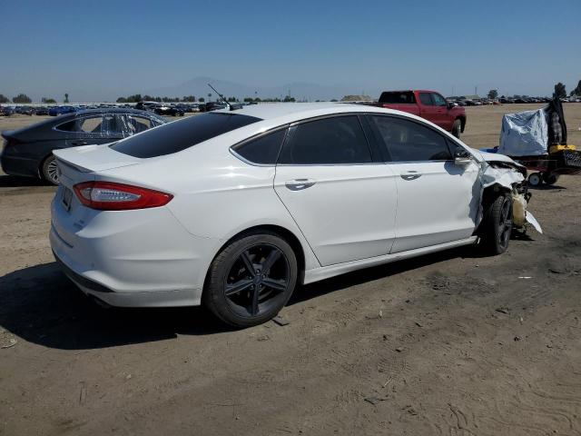 3FA6P0HD5GR247267 - 2016 FORD FUSION SE WHITE photo 3