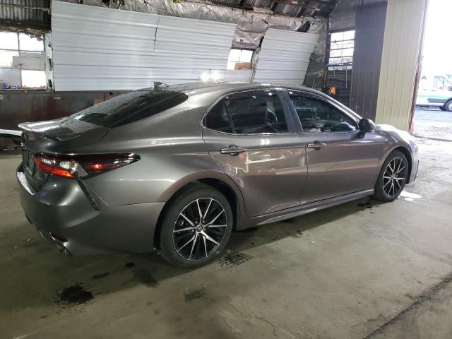 4T1G11BK9RU115780 - 2024 TOYOTA CAMRY SE NIGHT SHADE CHARCOAL photo 3