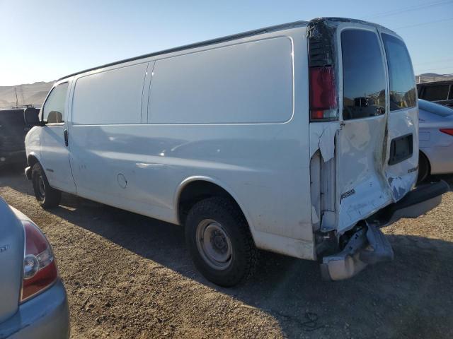 1GCGG29R911193042 - 2001 CHEVROLET EXPRESS G2 WHITE photo 2