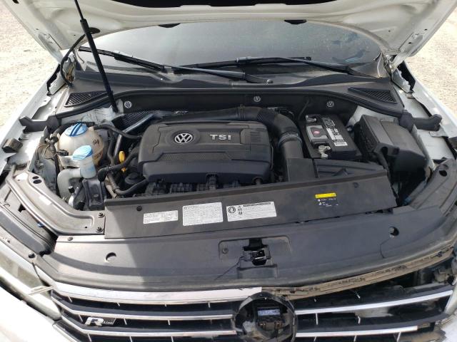 1VWDT7A30HC052858 - 2017 VOLKSWAGEN PASSAT R-LINE Weiß Foto 11