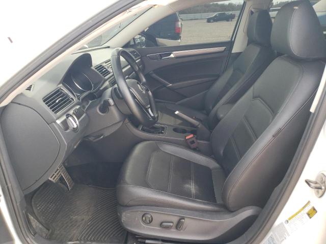1VWDT7A30HC052858 - 2017 VOLKSWAGEN PASSAT R-LINE Weiß Foto 7