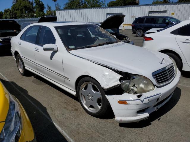 WDBNG75J11A201718 - 2001 MERCEDES-BENZ S 500 WHITE photo 4