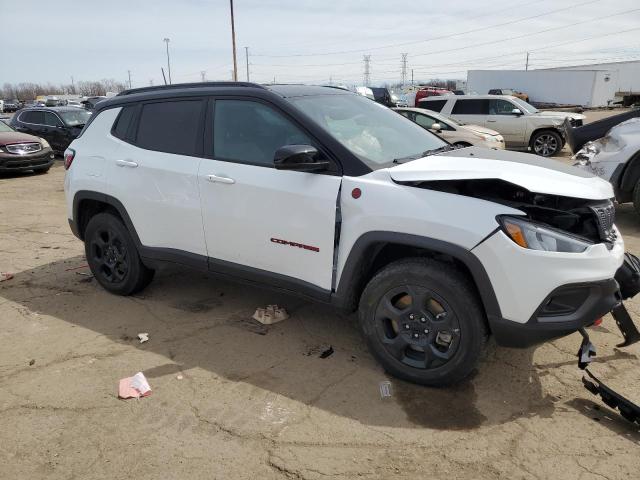 3C4NJDDN0PT544429 - 2023 JEEP COMPASS TRAILHAWK WHITE photo 4