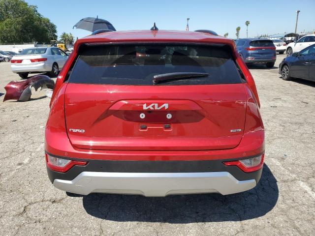 KNDCS3LF7P5076224 - 2023 KIA NIRO EX RED photo 6