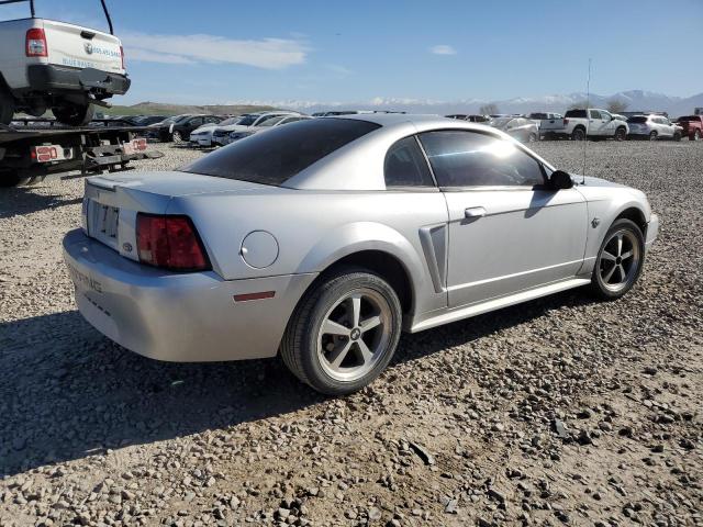 1FAFP40414F111438 - 2004 FORD MUSTANG SILVER photo 3