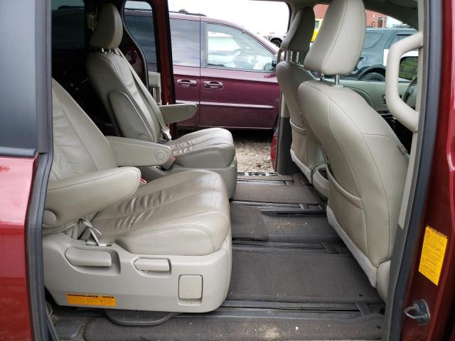 5TDDK3DC8CS041723 - 2012 TOYOTA SIENNA XLE RED photo 11