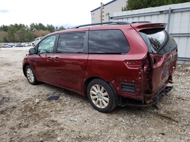 5TDDK3DC8CS041723 - 2012 TOYOTA SIENNA XLE RED photo 2