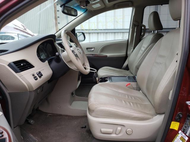 5TDDK3DC8CS041723 - 2012 TOYOTA SIENNA XLE RED photo 7