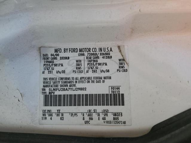 5LMFU28A7YLJ29802 - 2000 LINCOLN NAVIGATOR 白色 照片 13