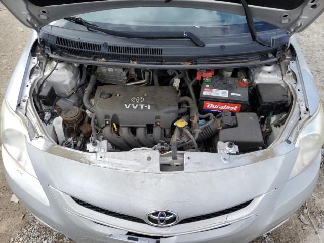 JTDBT923784032511 - 2008 TOYOTA YARIS SILVER photo 11