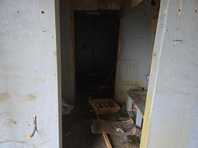 2L9FA6562DM073154 - 2013 TRAIL KING TRAILER WHITE photo 6