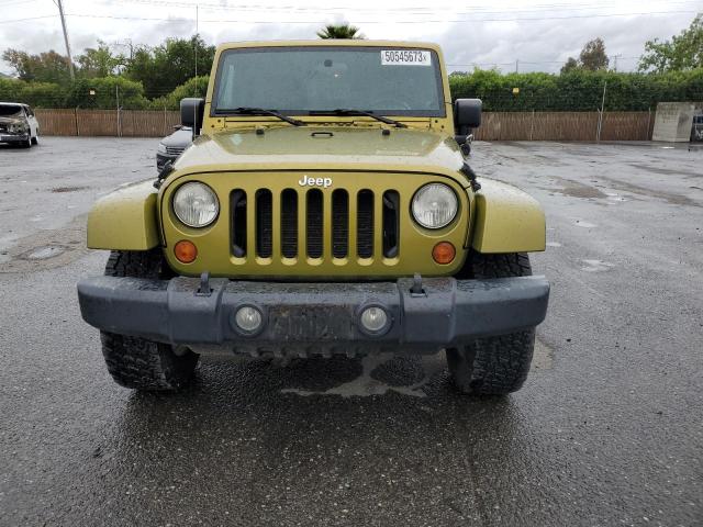 1J8GA59157L145444 - 2007 JEEP WRANGLER SAHARA GREEN photo 5