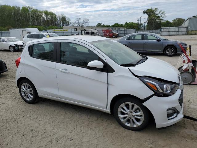 KL8CD6SA8LC457614 - 2020 CHEVROLET SPARK 1LT WHITE photo 4