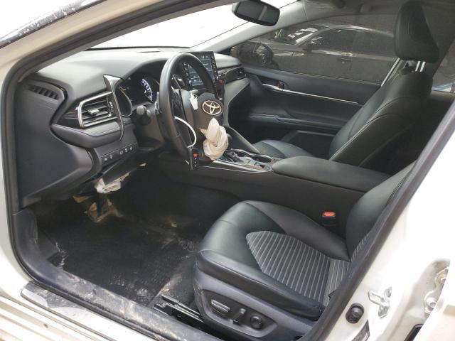 4T1S11BK4RU112568 - 2024 TOYOTA CAMRY SE NIGHT SHADE WHITE photo 7