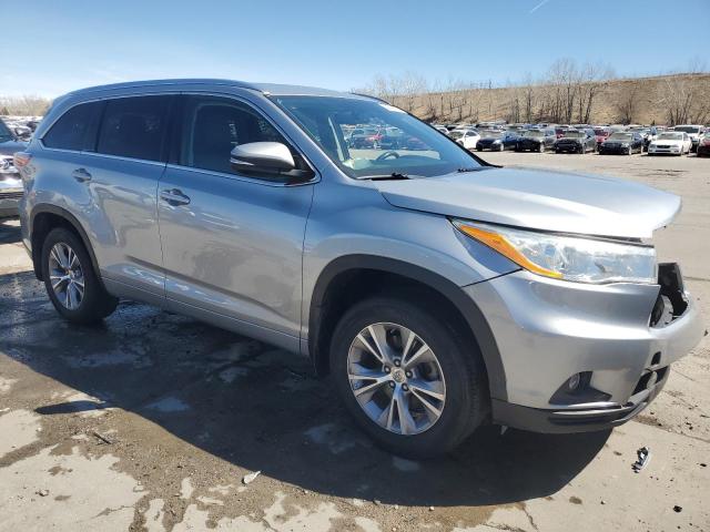 5TDJKRFH8ES029640 - 2014 TOYOTA HIGHLANDER XLE 银色 照片 4