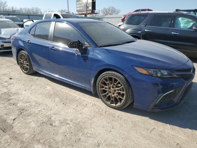 4T1T11BKXPU102886 - 2023 TOYOTA CAMRY SE NIGHT SHADE BLUE photo 4