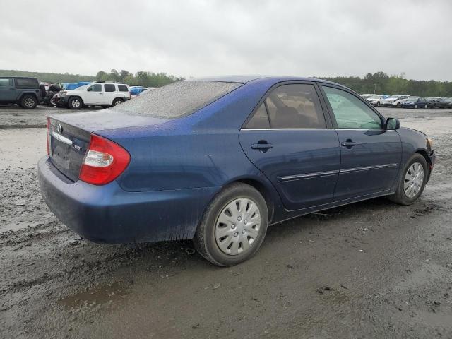 4T1BE32K12U554570 - 2002 TOYOTA CAMRY LE BLUE photo 3