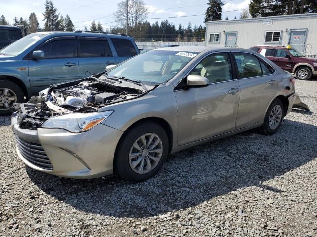 4T1BF1FK6FU091052 - 2015 TOYOTA CAMRY LE SILVER photo 1