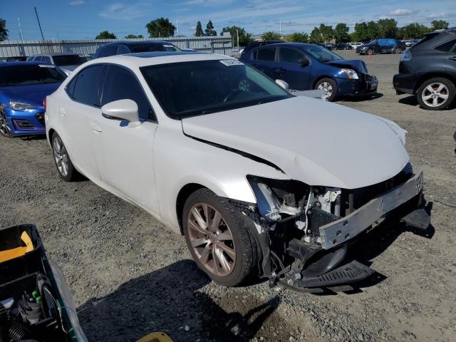 JTHBA1D2XG5030271 - 2016 LEXUS IS 200T WHITE photo 4