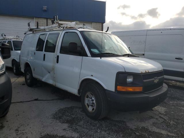 1GCWGFCA6D1903735 - 2013 CHEVROLET EXPRESS G2 白色 照片 4