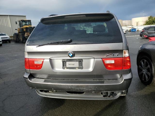 5UXFB53595LV17701 - 2005 BMW X5 4.4I GRAY photo 6