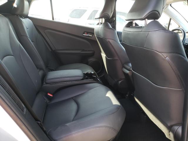 JTDKARFP7H3057465 - 2017 TOYOTA PRIUS PRIM 银色 照片 10