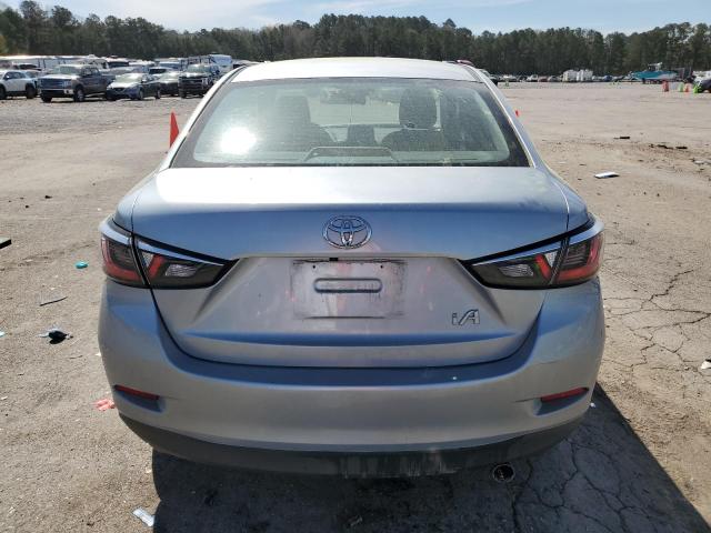 3MYDLBYV2HY172764 - 2017 TOYOTA YARIS IA SILVER photo 6