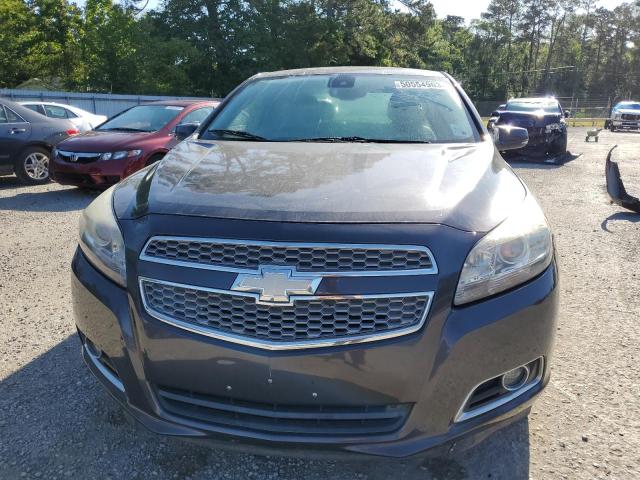 1G11H5SA8DF289544 - 2013 CHEVROLET MALIBU LTZ ნაცრისფერი ფოტო 5