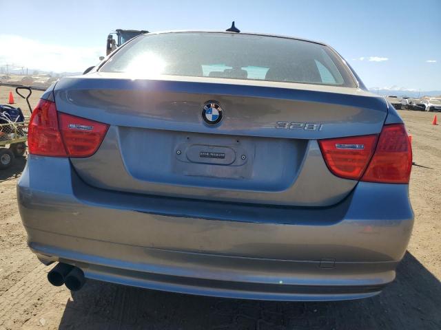 WBAPK7C53BA972856 - 2011 BMW 328 XI GRAY photo 6