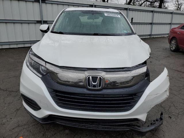 3CZRU6H38NM768904 - 2022 HONDA HR-V LX WHITE photo 5