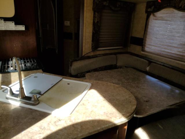 4YDT26026AB451027 - 2010 KEYSTONE OUTBACK WHITE photo 8