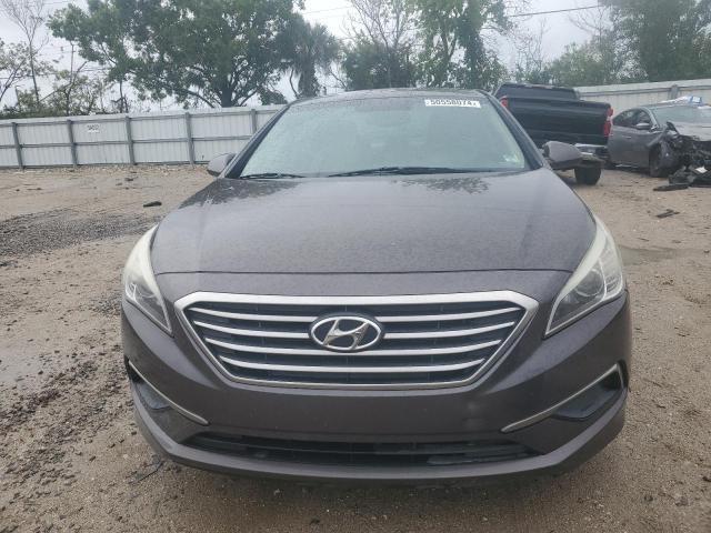 5NPE24AF0GH304095 - 2016 HYUNDAI SONATA SE BROWN photo 5