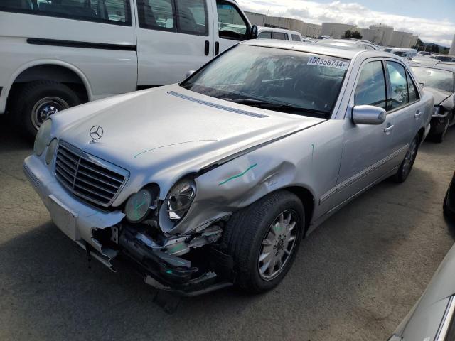 2001 MERCEDES-BENZ E 320, 