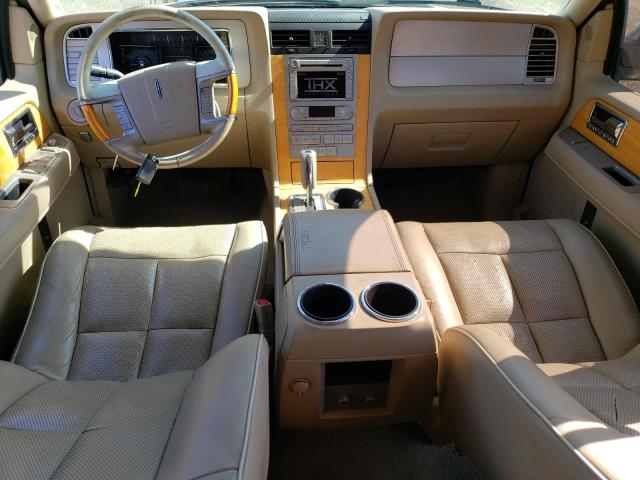 5LMFU28517LJ12933 - 2007 LINCOLN NAVIGATOR შავი ფოტო 8