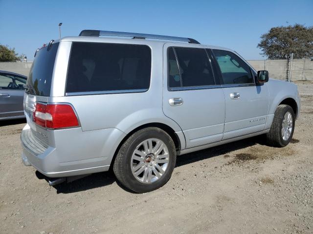 5LMJJ2H59CEL03775 - 2012 LINCOLN NAVIGATOR 银色 照片 3