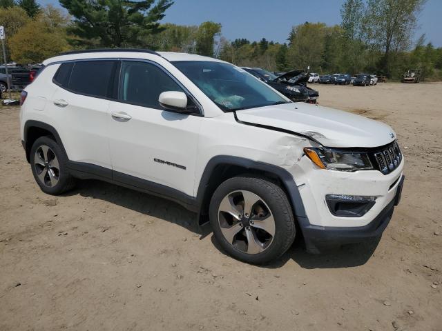 3C4NJDBB4JT185800 - 2018 JEEP COMPASS LATITUDE WHITE photo 4