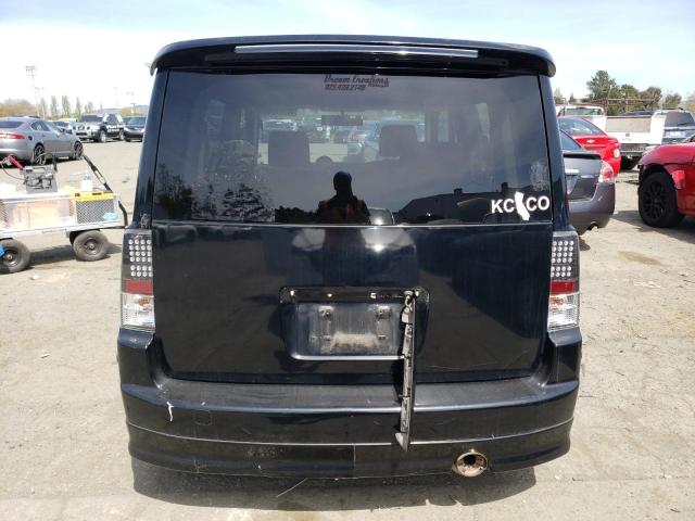 JTLKT324440151497 - 2004 TOYOTA SCION XB BLACK photo 6