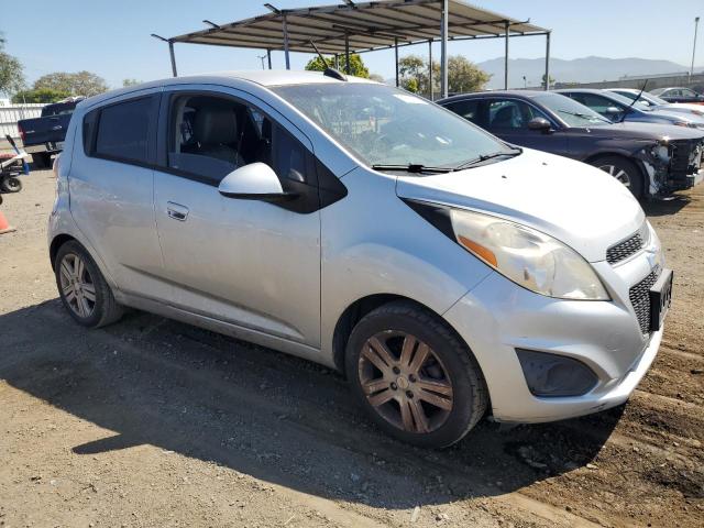 KL8CD6S9XFC721216 - 2015 CHEVROLET SPARK 1LT SILVER photo 4