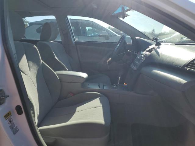 4T4BF3EK6BR163588 - 2011 TOYOTA CAMRY BASE WHITE photo 7