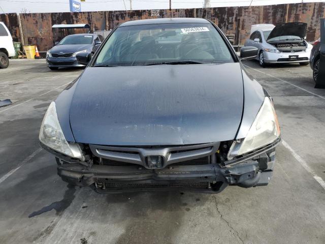 JHMCM56323C059519 - 2003 HONDA ACCORD LX GRAY photo 5