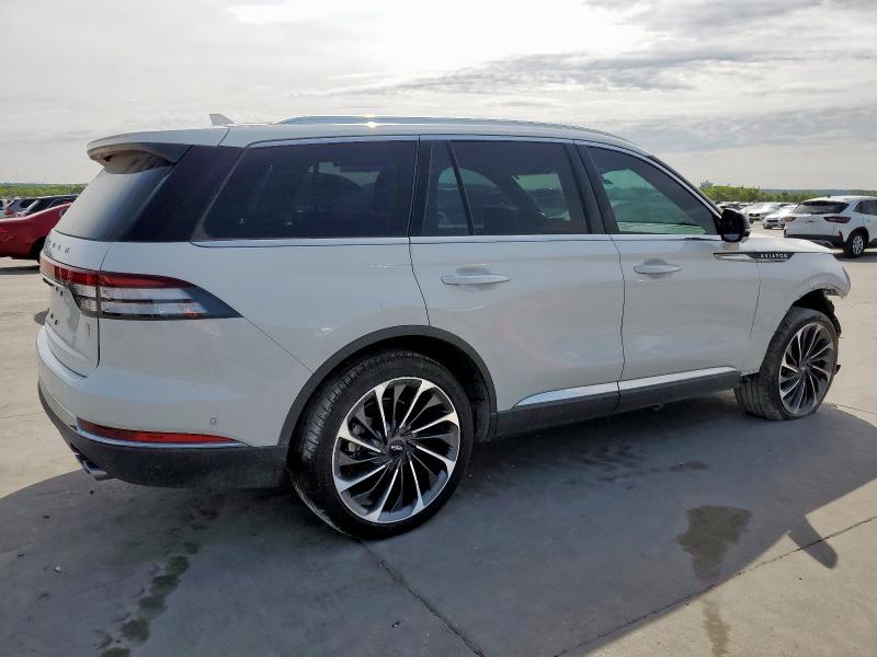 5LM5J7XC3PGL09368 - 2023 LINCOLN AVIATOR RESERVE თეთრი ფოტო 3