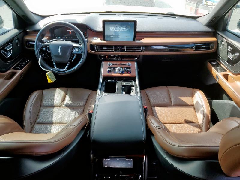 5LM5J7XC3PGL09368 - 2023 LINCOLN AVIATOR RESERVE თეთრი ფოტო 8