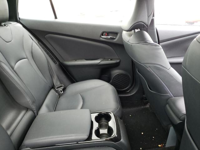 JTDKARFP7J3093632 - 2018 TOYOTA PRIUS PRIM 银色 照片 10