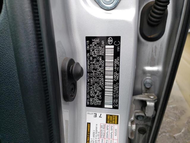 JTDKARFP7J3093632 - 2018 TOYOTA PRIUS PRIM 银色 照片 13