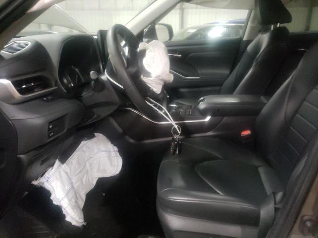 5TDGZRBH7NS233681 - 2022 TOYOTA HIGHLANDER XLE GRAY photo 7