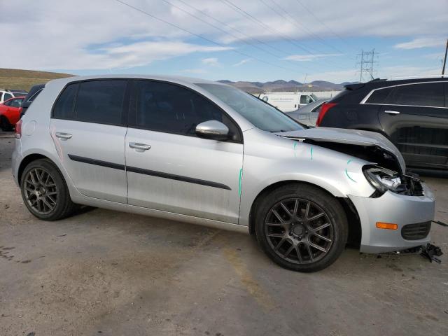 WVWDB7AJ8DW004716 - 2013 VOLKSWAGEN GOLF SILVER photo 4